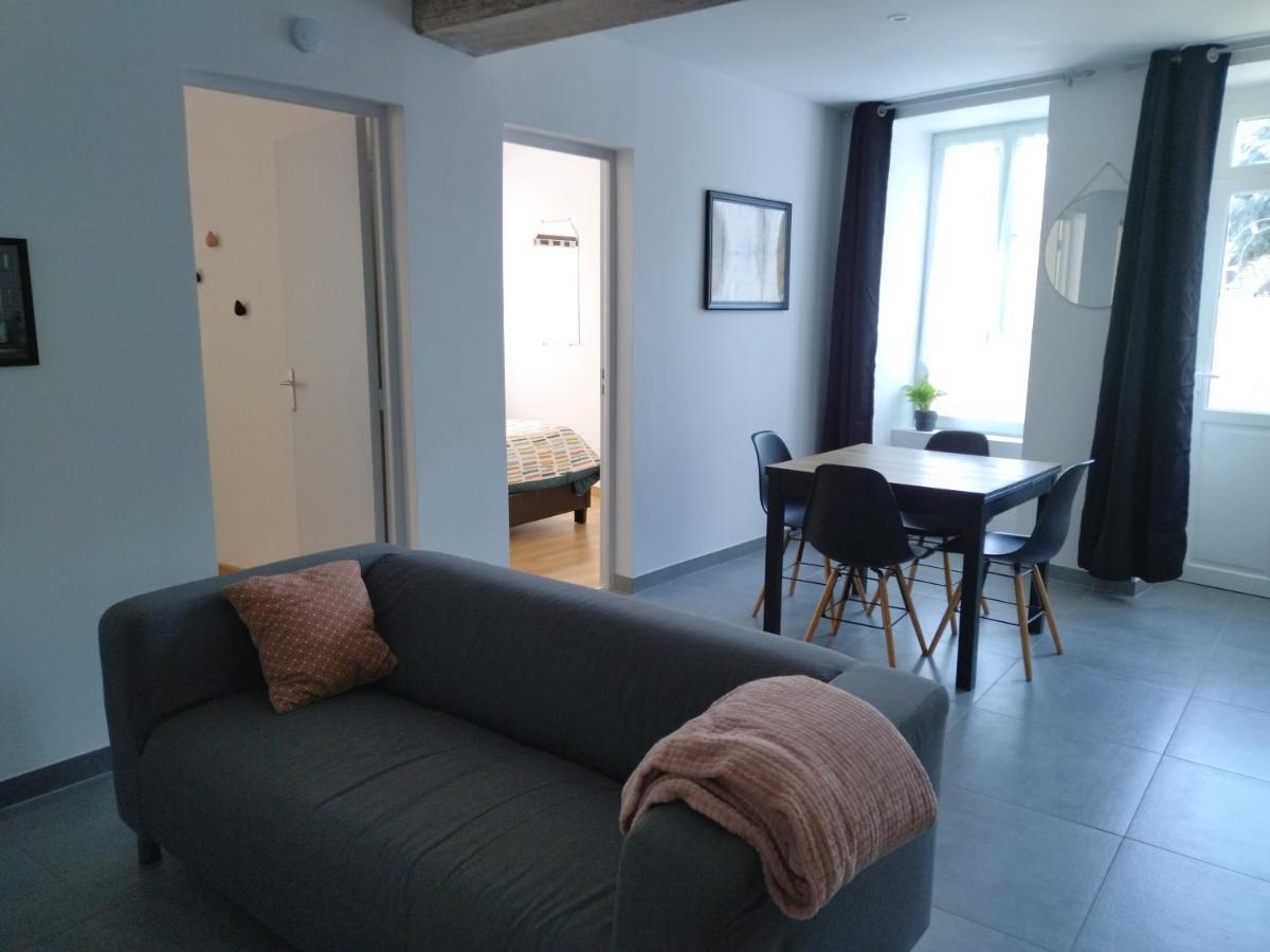 Apartamento La Petite Florentine Saint-Florent-le-Vieil Exterior foto